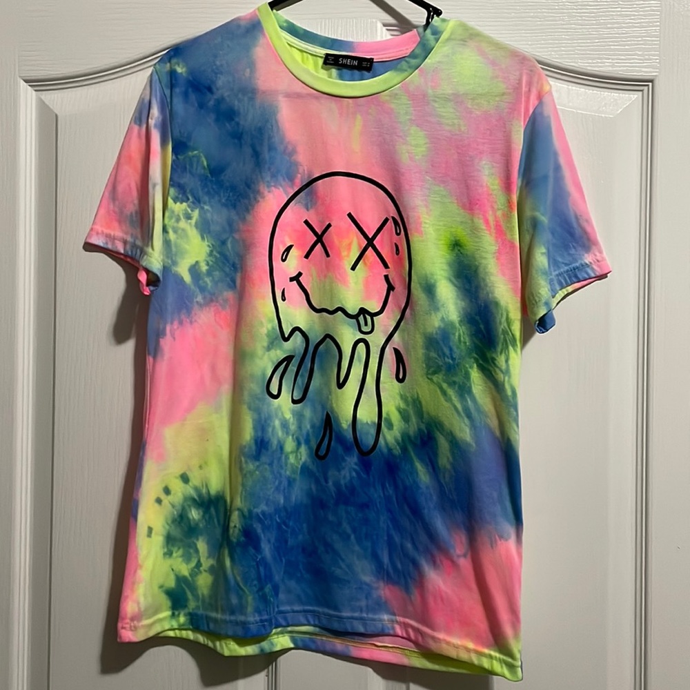 Tie dye cool shirt